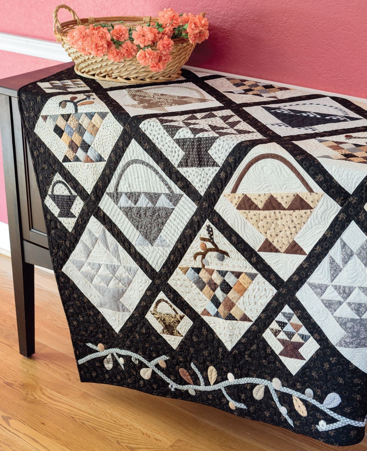 Knockout Neutrals: 12 Showstopping Neutral Quilts