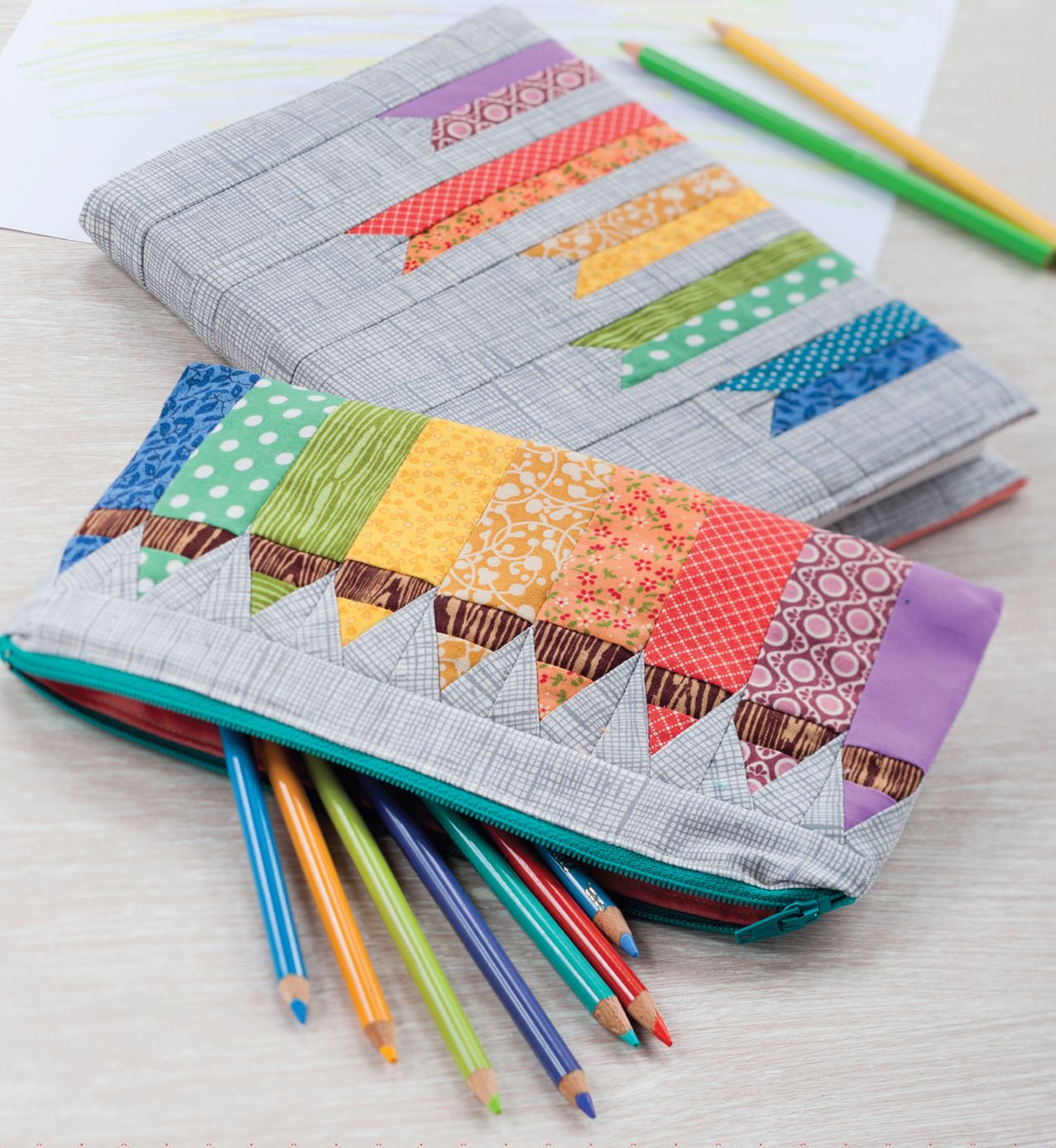 Sew Gifts!: 25 Handmade Gift Ideas from Top Designers