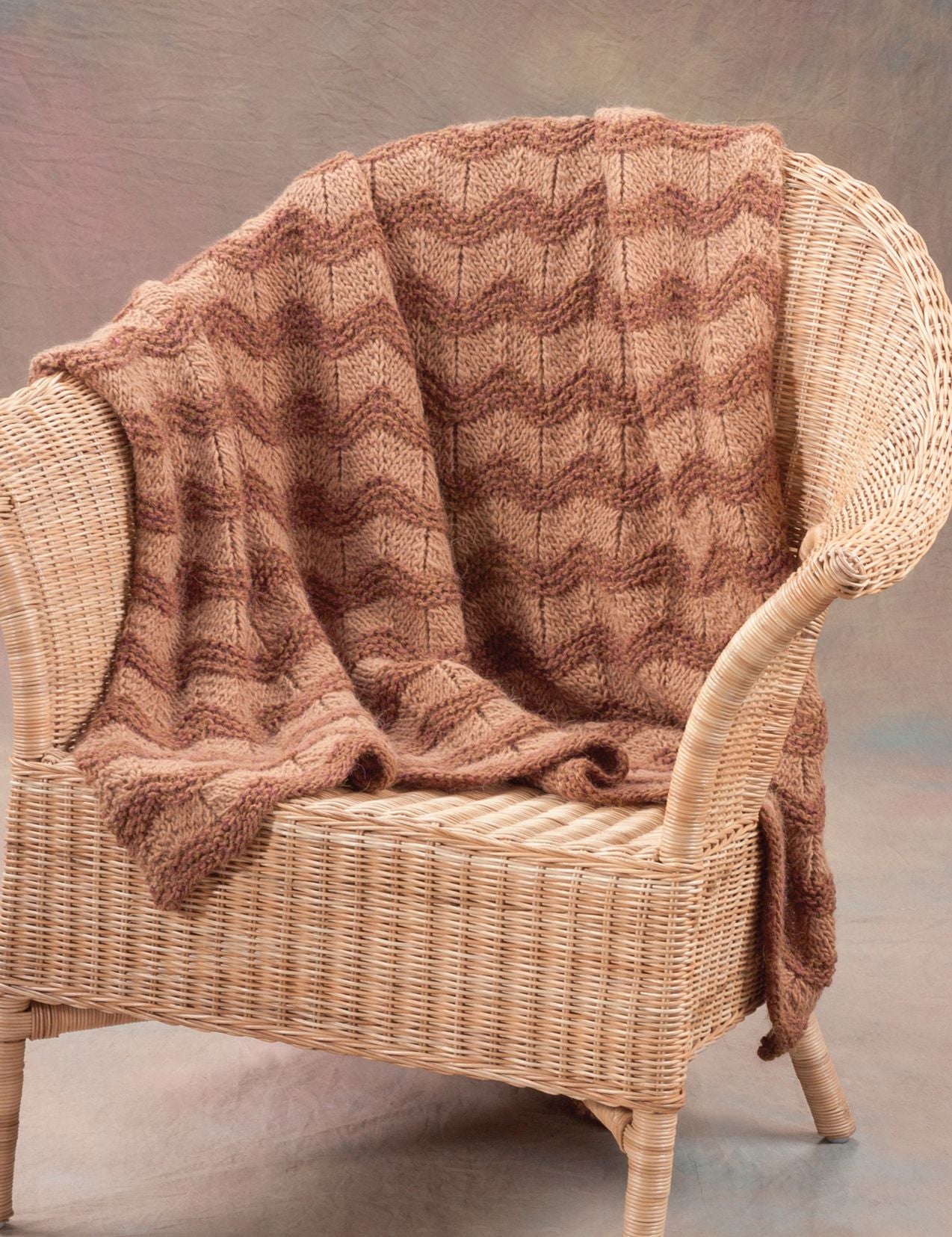 20 Easy Knitted Blankets and Throws: From the Staff at Martingale