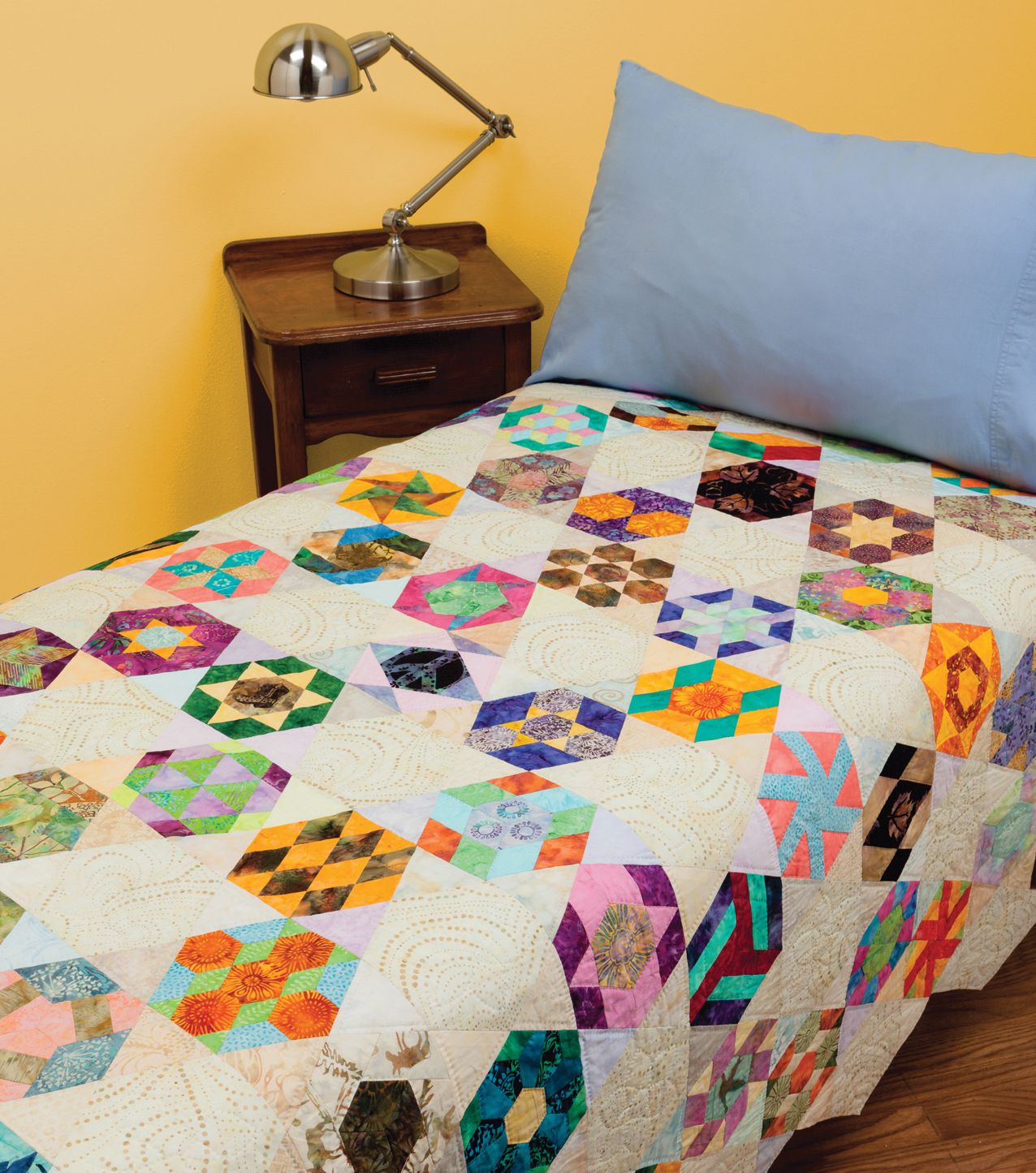 The New Hexagon: 52 Blocks to English Paper Piece