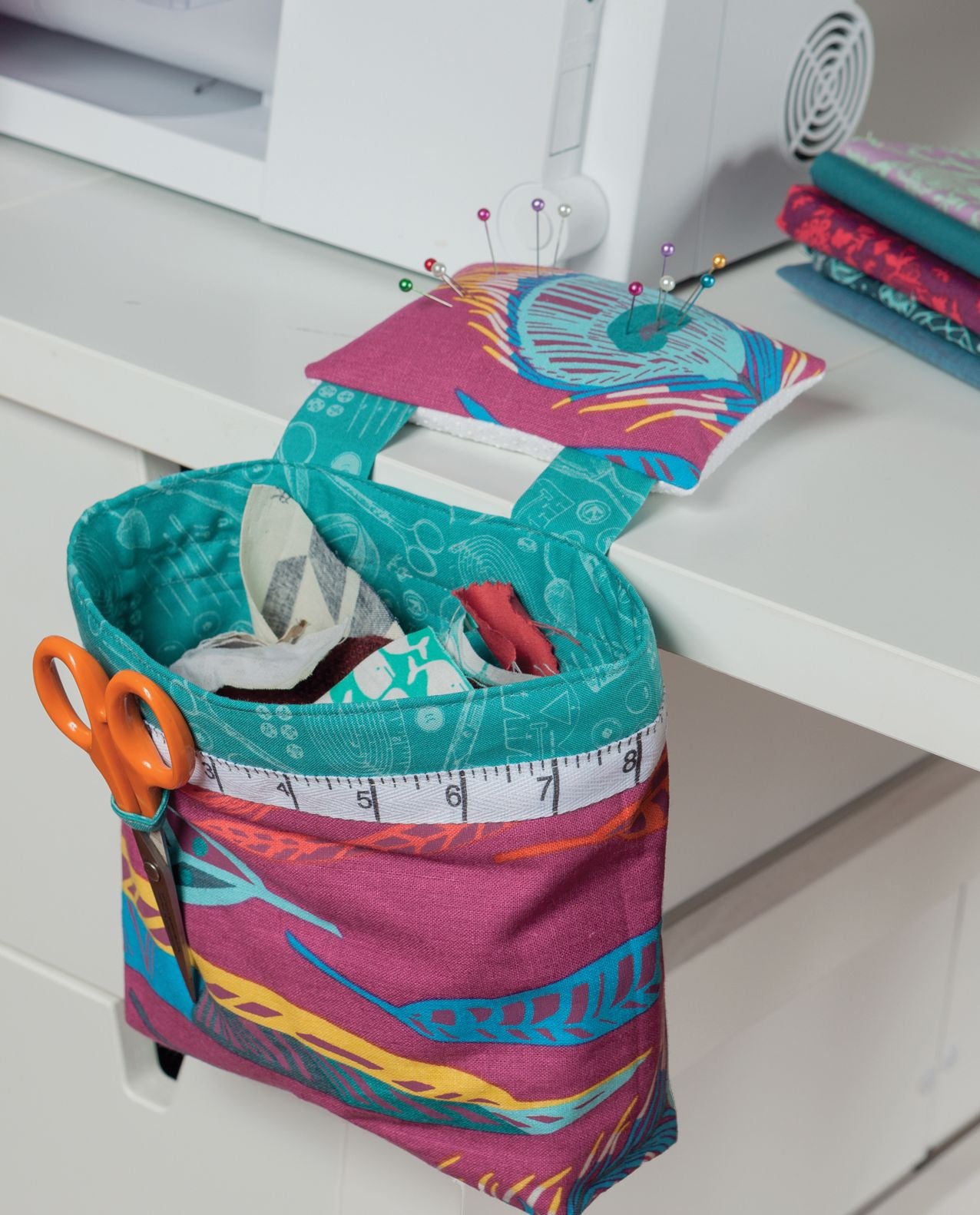 Make It, Take It: 16 Cute and Clever Projects to Sew with Friends