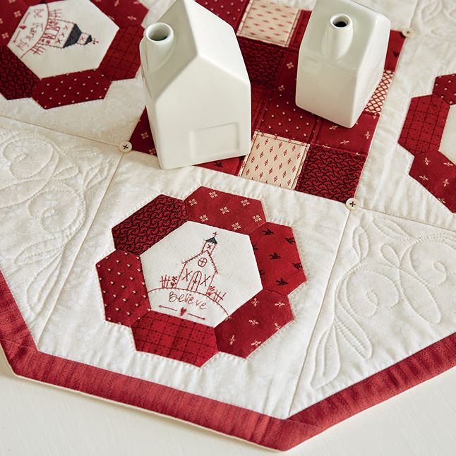 Small Wonders: Tiny Treasures to Fuse, Embroider, and Enjoy
