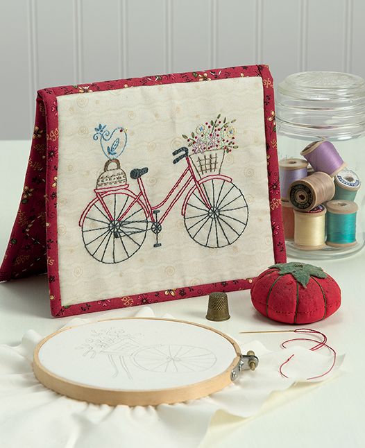 Patchwork Loves Embroidery Too: 14 Delightful Handmade Treasures