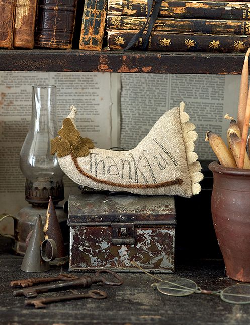 Pure and Simple: 17 Primitive Projects Inspired by the Seasons