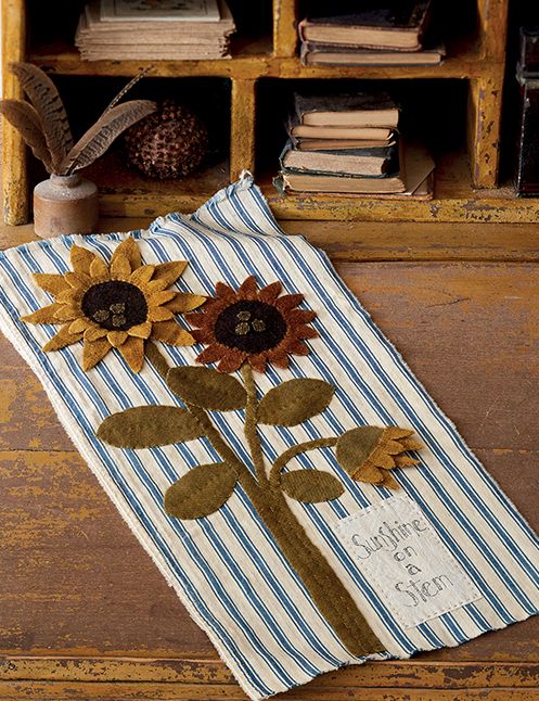 Pure and Simple: 17 Primitive Projects Inspired by the Seasons