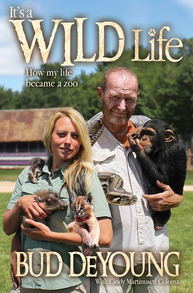 DeYoung Family Zoo Book