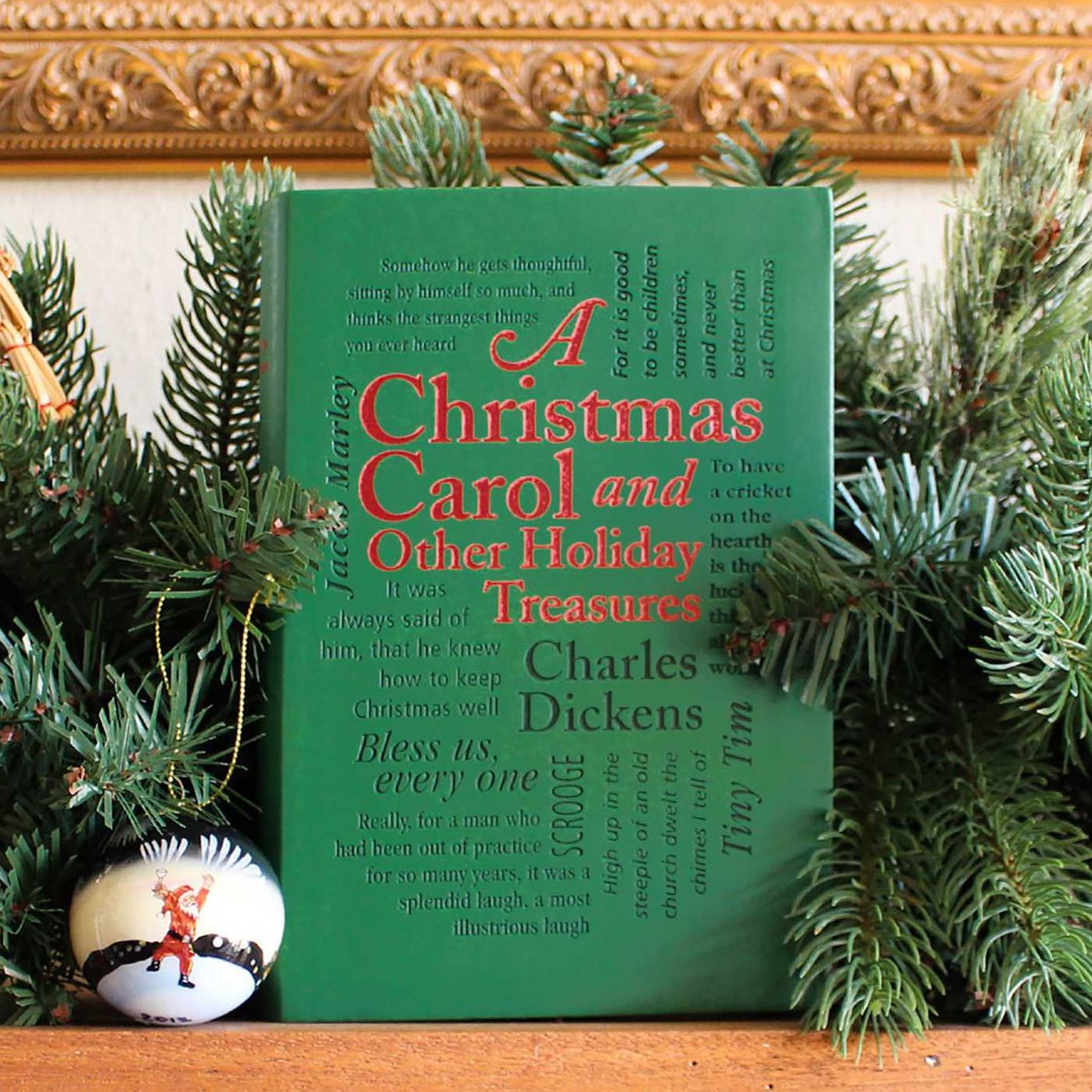 A Christmas Carol: And Other Holiday Treasures