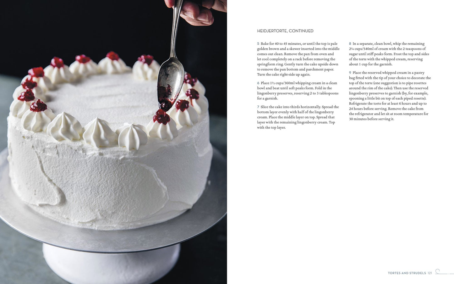 Classic German Baking: The Very Best Recipes for Traditional Favorites, from Pfeffernusse to Streuselkuchen