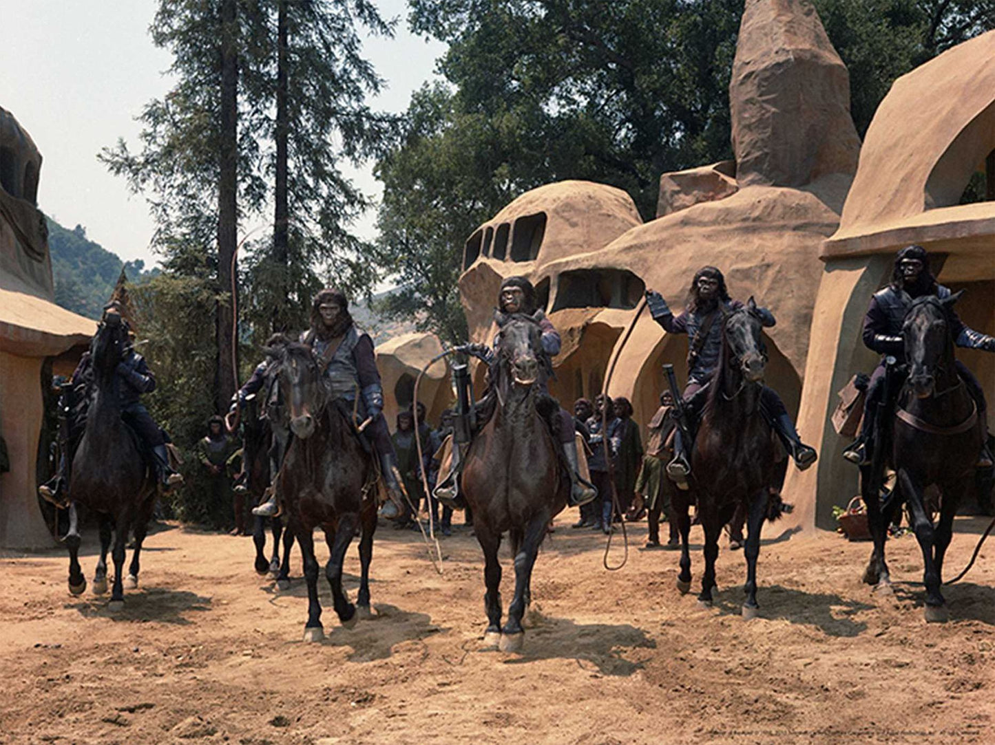 Planet of the Apes : The Poster Collection