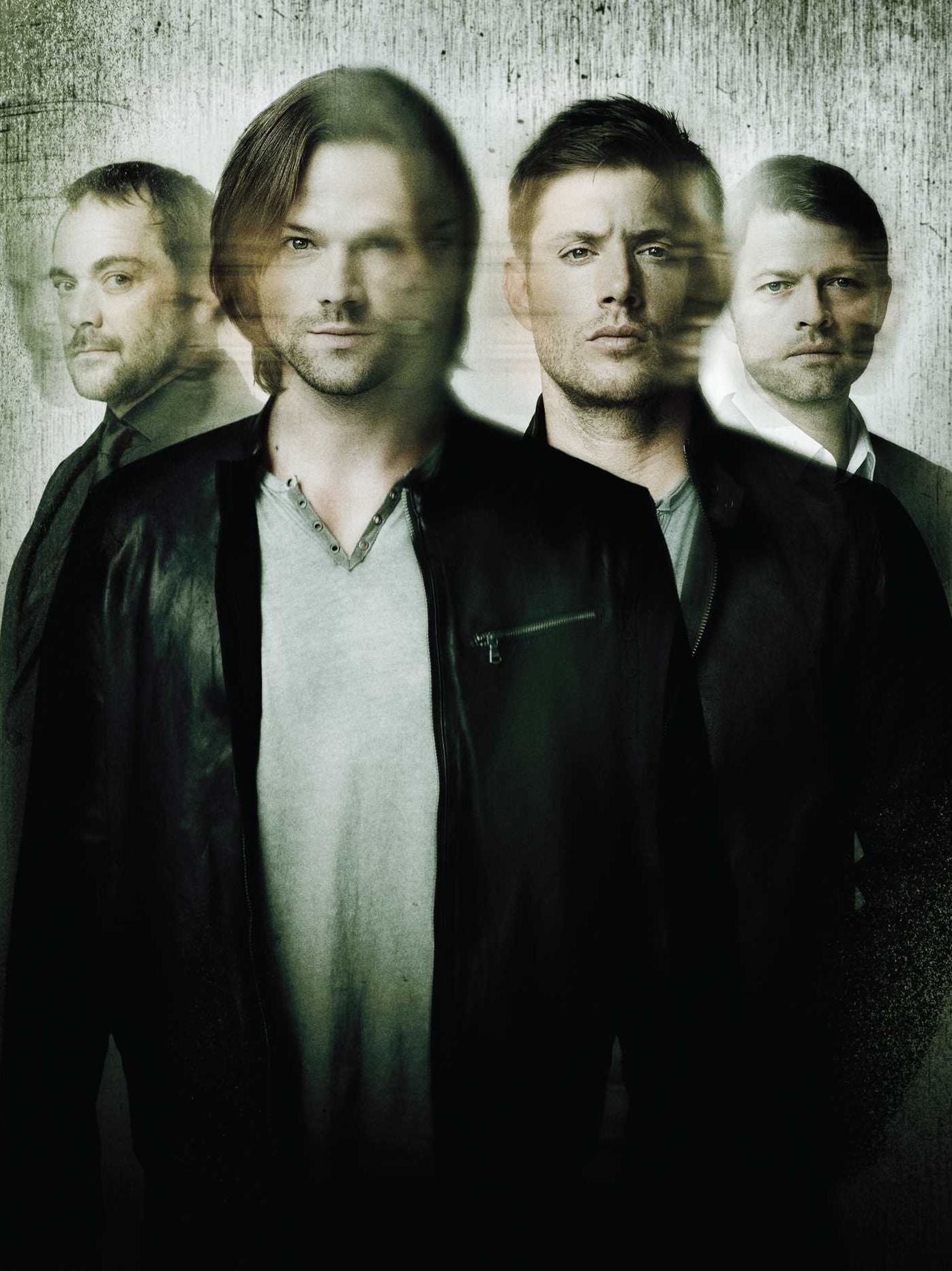Supernatural: The Poster Collection: 40 Removable Posters