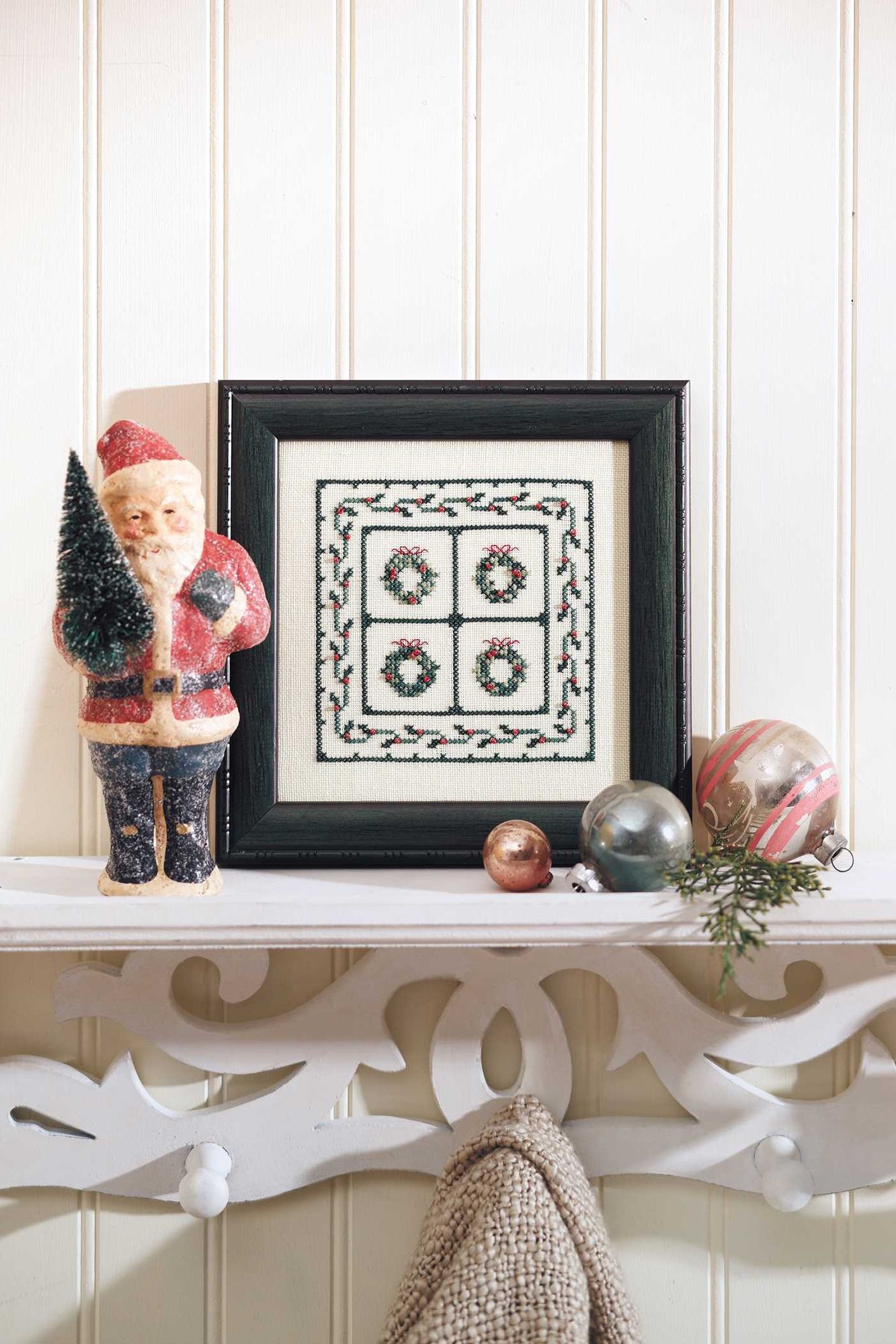 Sweet Nothings for Christmas (Leisure Arts #5327)