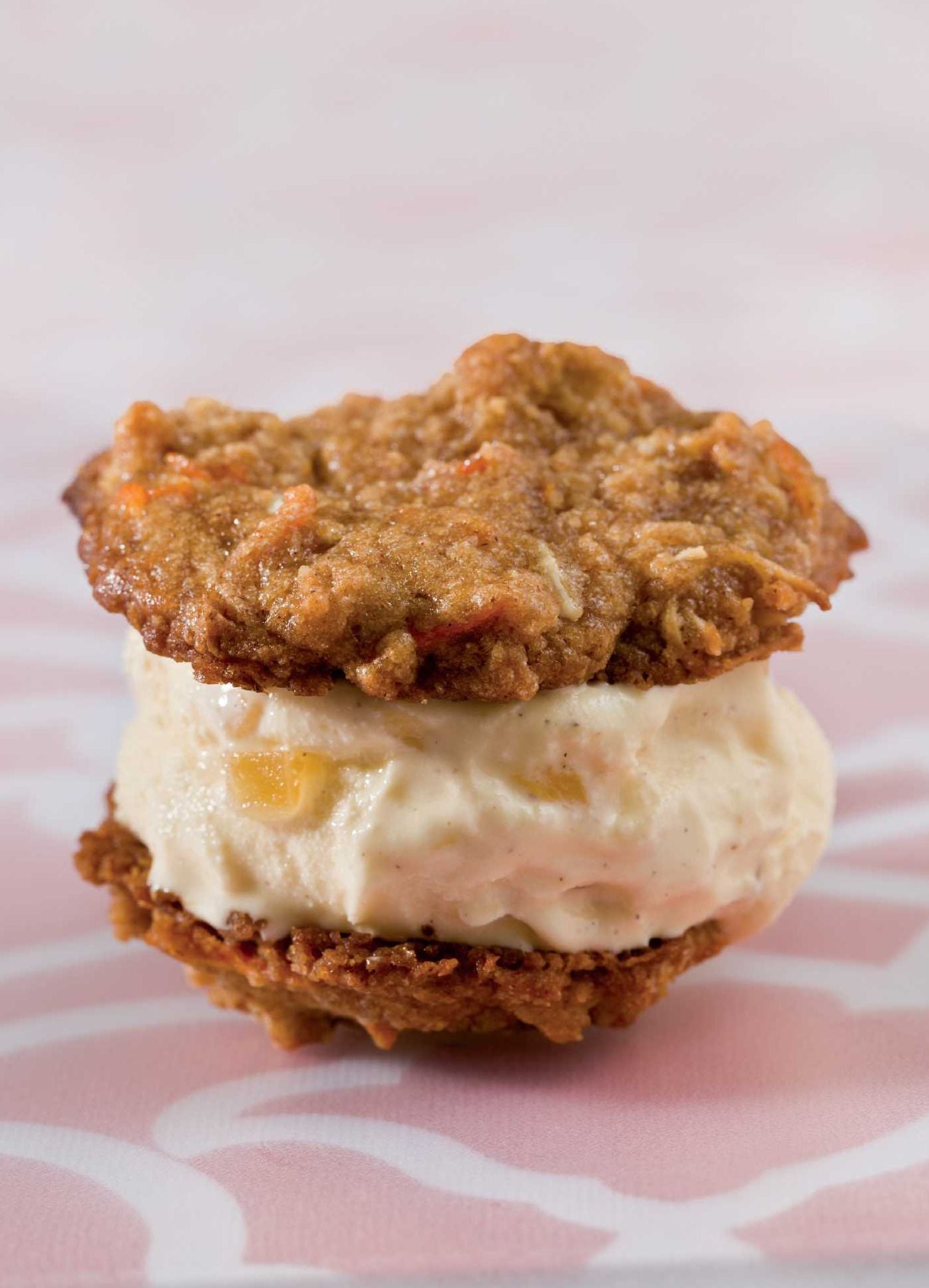 Vegan Ice Cream Sandwiches: Cool Recipes for Delicious Dairy-Free Ice Creams and Cookies