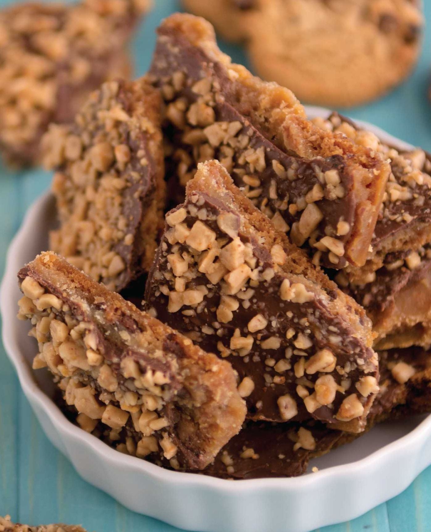 Dessert Mashups: Tasty Two-in-One Treats Including Sconuts, S'morescake, Chocolate Chip Cookie Pie and Many More