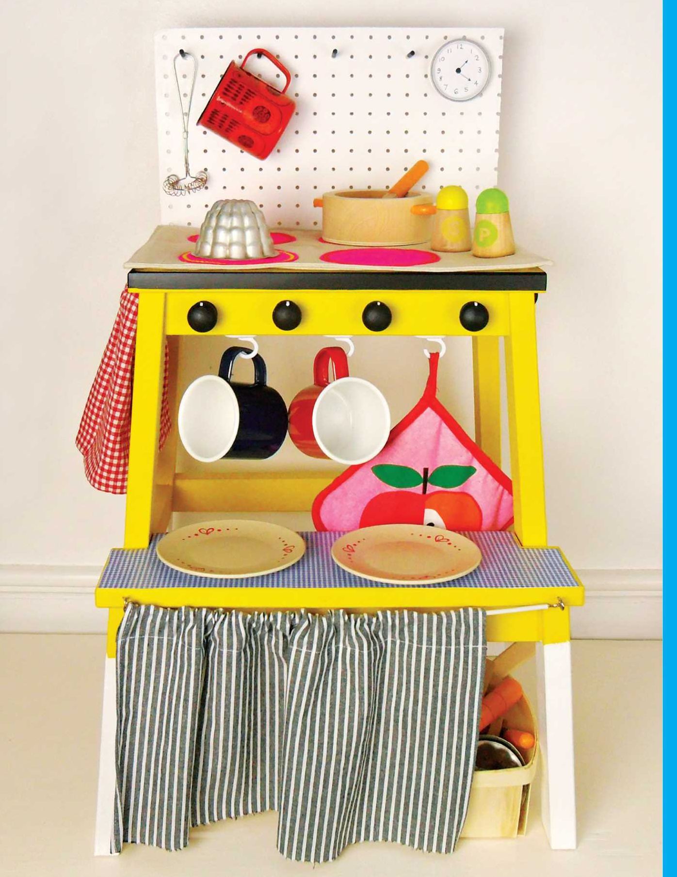 I Modify IKEA: Furnishings from Everyone's Favorite Store, Customized for Your Home