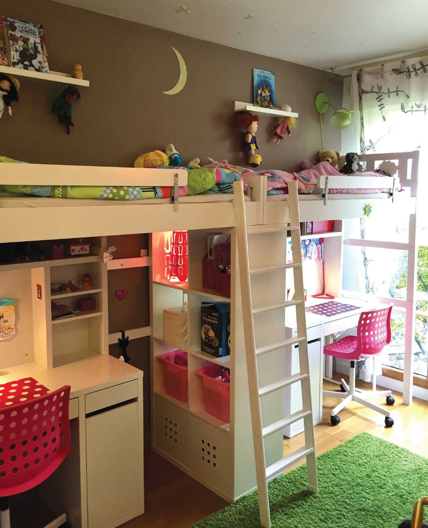 IKEAHACKERS.NET 25 Biggest and Best Projects: DIY Hacks for Multi-Functional Furniture, Clever Storage Upgrades, Space-Saving Solutions and More