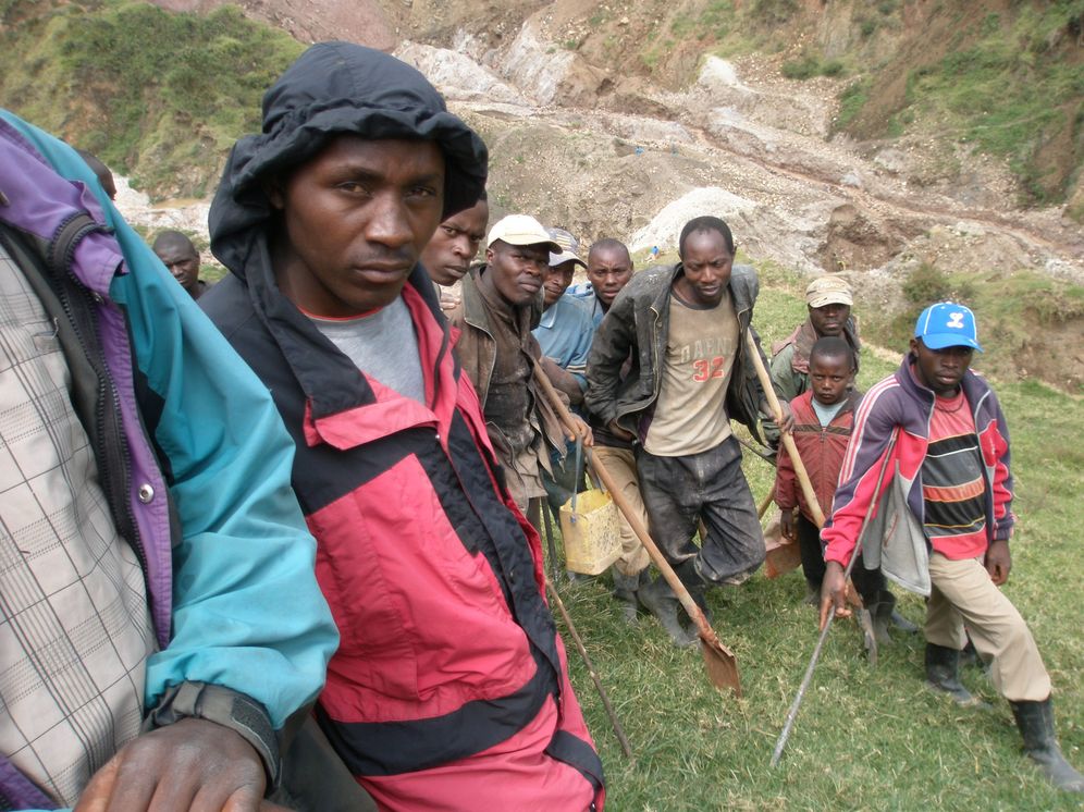 Consuming the Congo: War and Conflict Minerals in the World's Deadliest Place