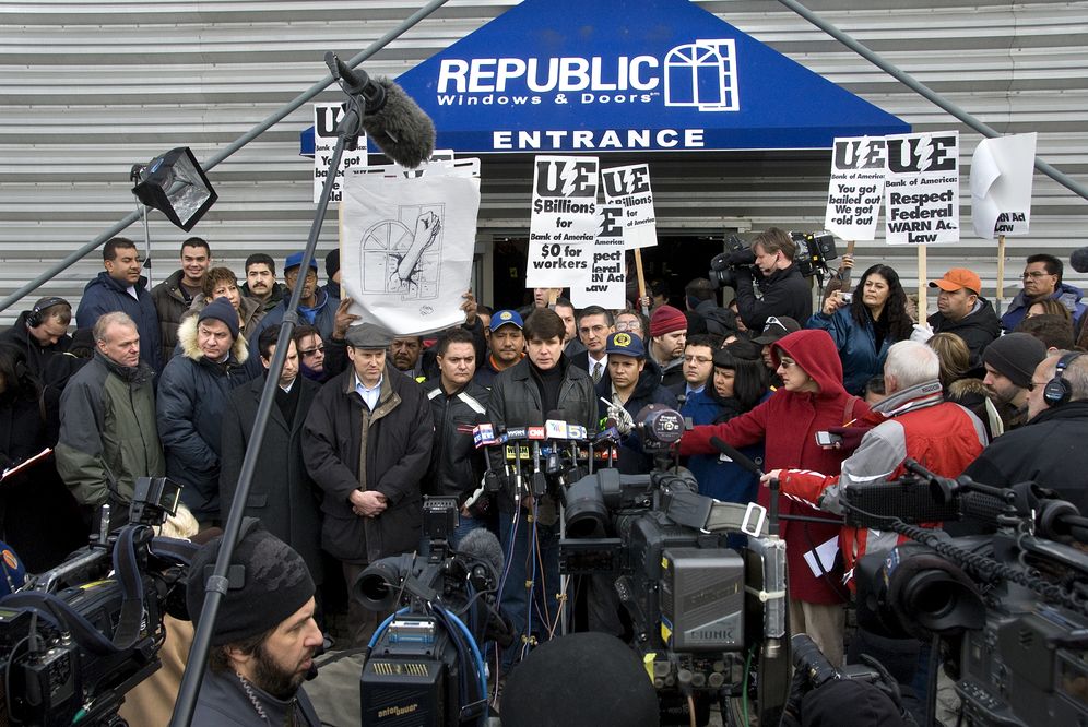 Golden: How Rod Blagojevich Talked Himself out of the Governor's Office and into Prison