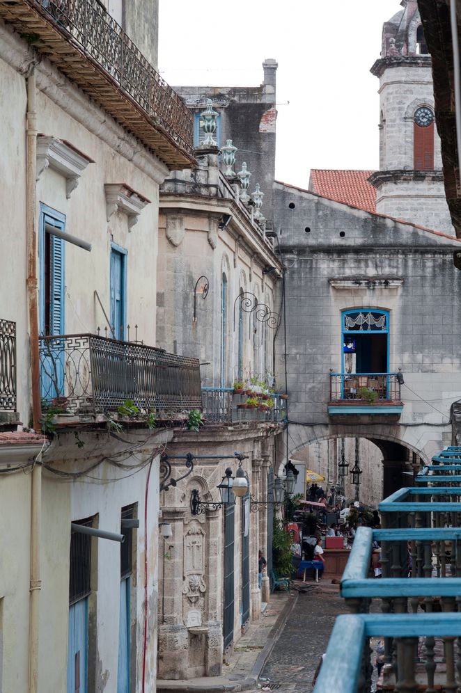 La Belle Creole: The Cuban Countess Who Captivated Havana, Madrid, and Paris