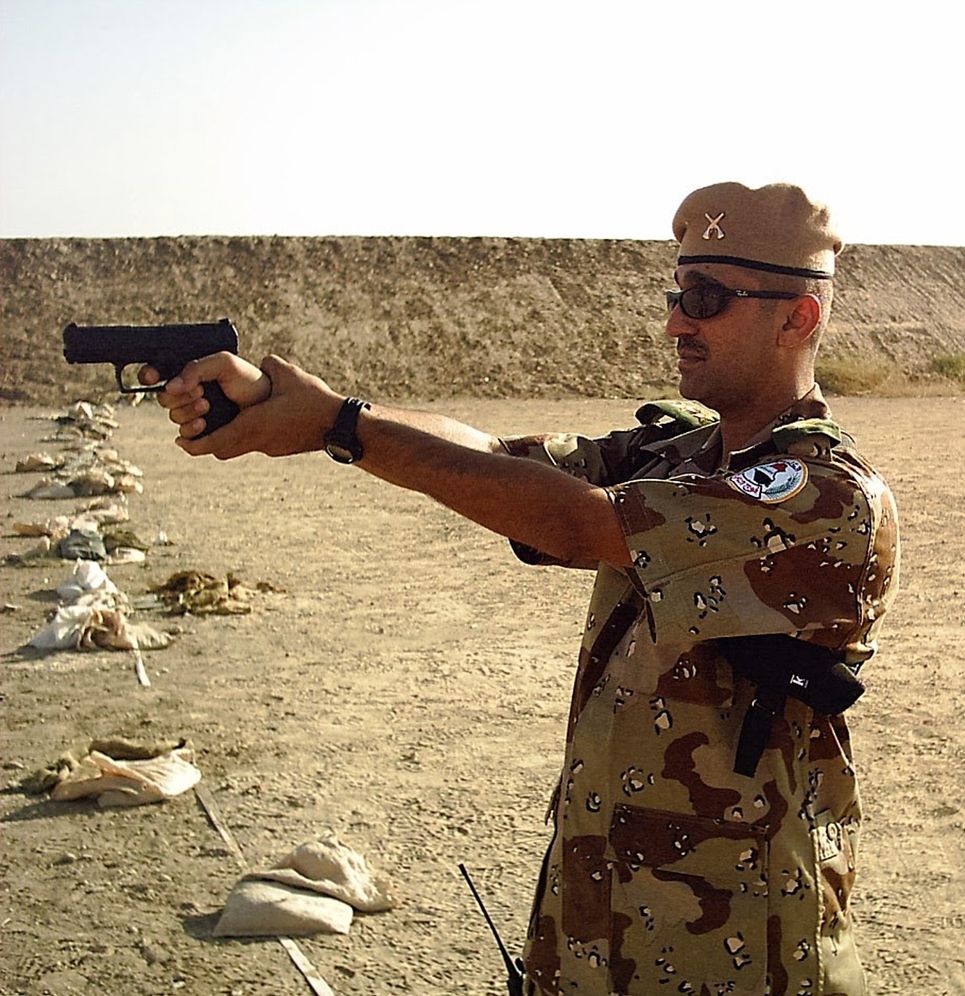 The Ragged Edge: A US Marine's Account of Leading the Iraqi Army Fifth Battalion