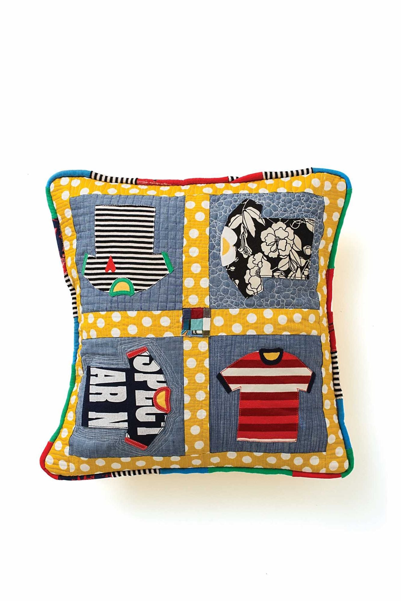 The T-Shirt Quilt Book: Create One-Of-A-Kind Keepsakes - Make 8 Projects or Design Your Own