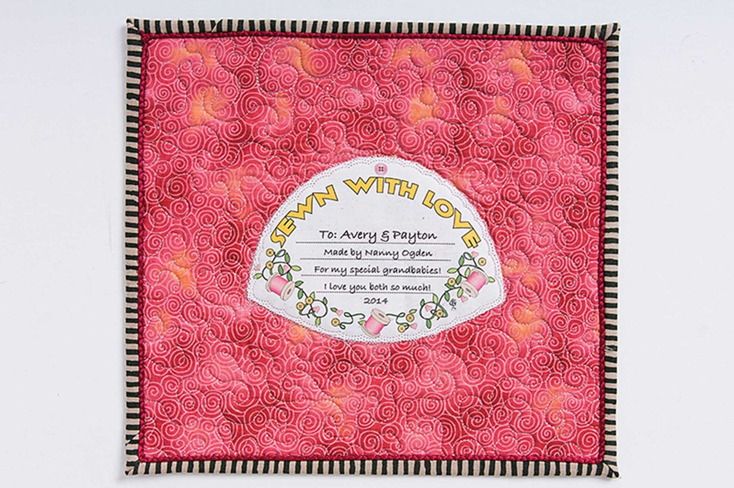 Best-Ever Iron-On Quilt Labels: 100+ Designs to Customize & Embellish with Stitching, Coloring & Painting