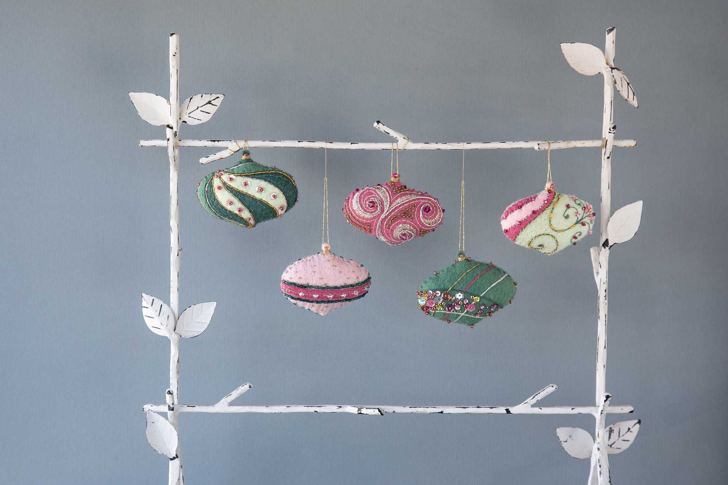 10 Easy Stitches: Embroider 30+ Unexpected Projects