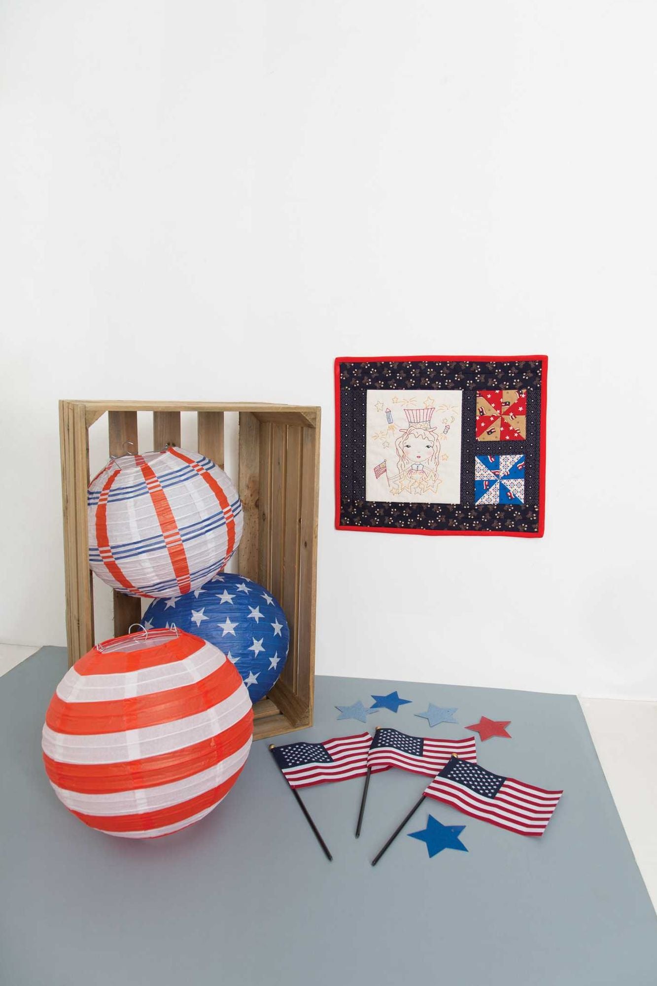 Lovely Little Hand Embroidery: Projects for Holidays & Every Day