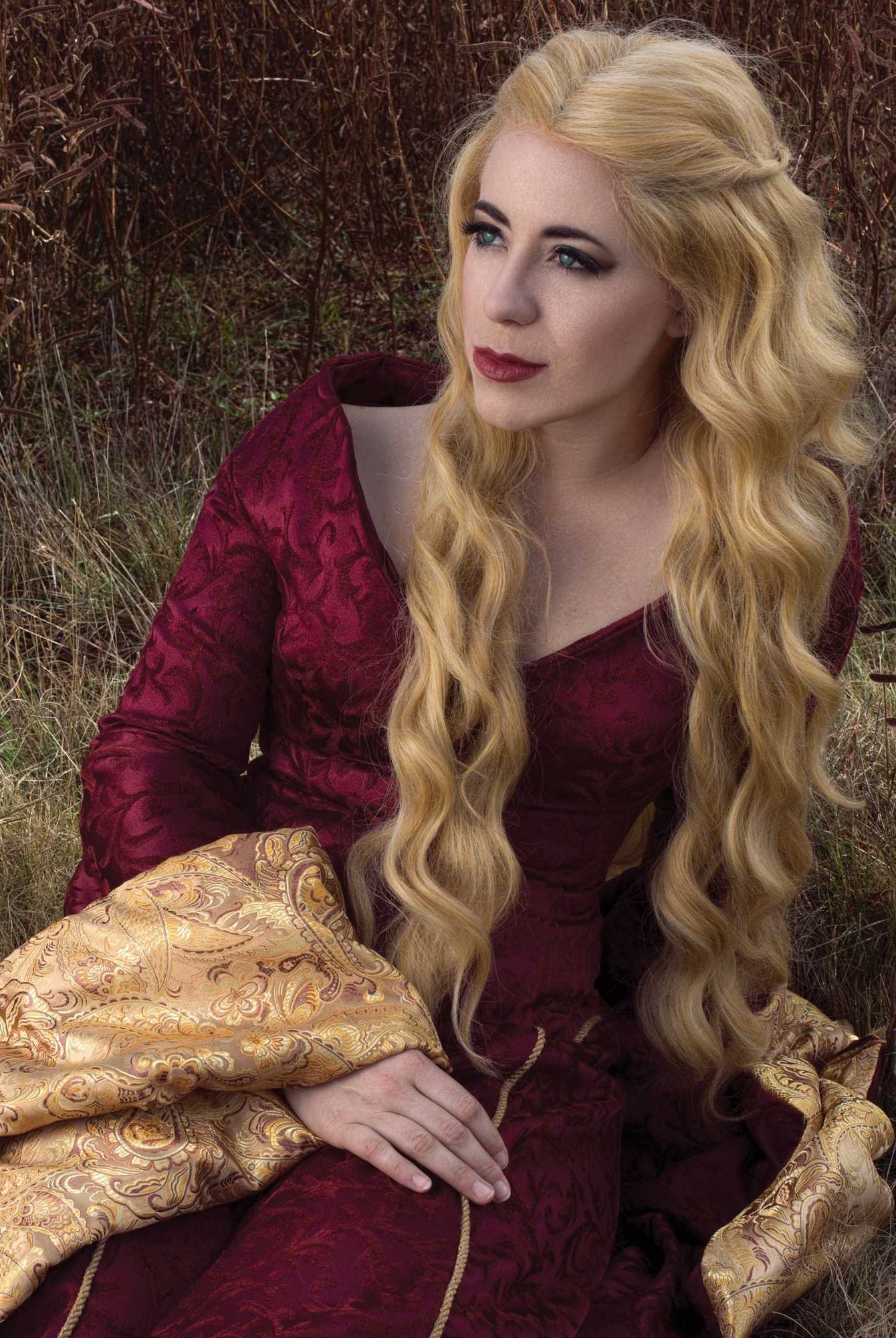 Creative Cosplay: Selecting & Sewing Costumes Way Beyond Basic