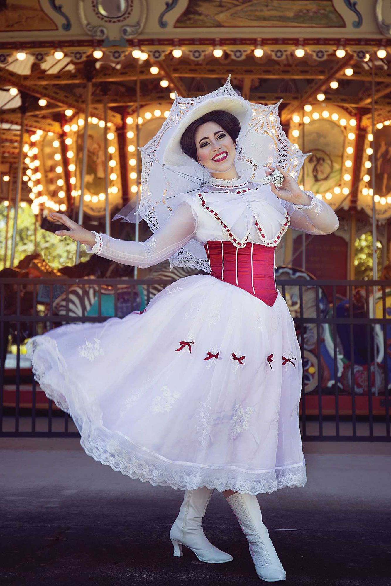 Creative Cosplay: Selecting & Sewing Costumes Way Beyond Basic
