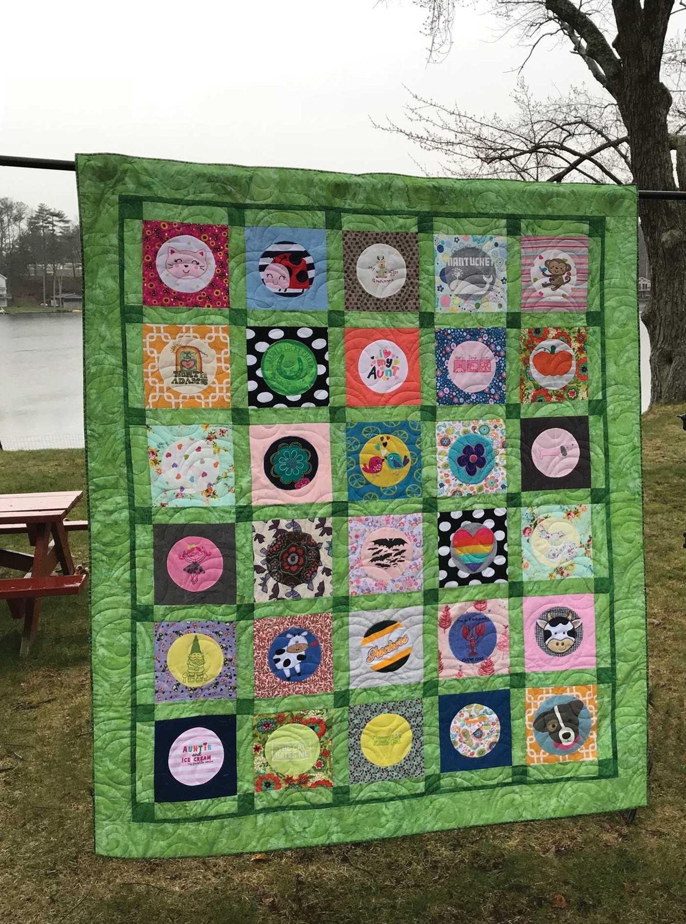Beyond the Tee-Innovative T-Shirt Quilts: 9 Extraordinary Designs, Tips for Working with Ties & Other Clothing