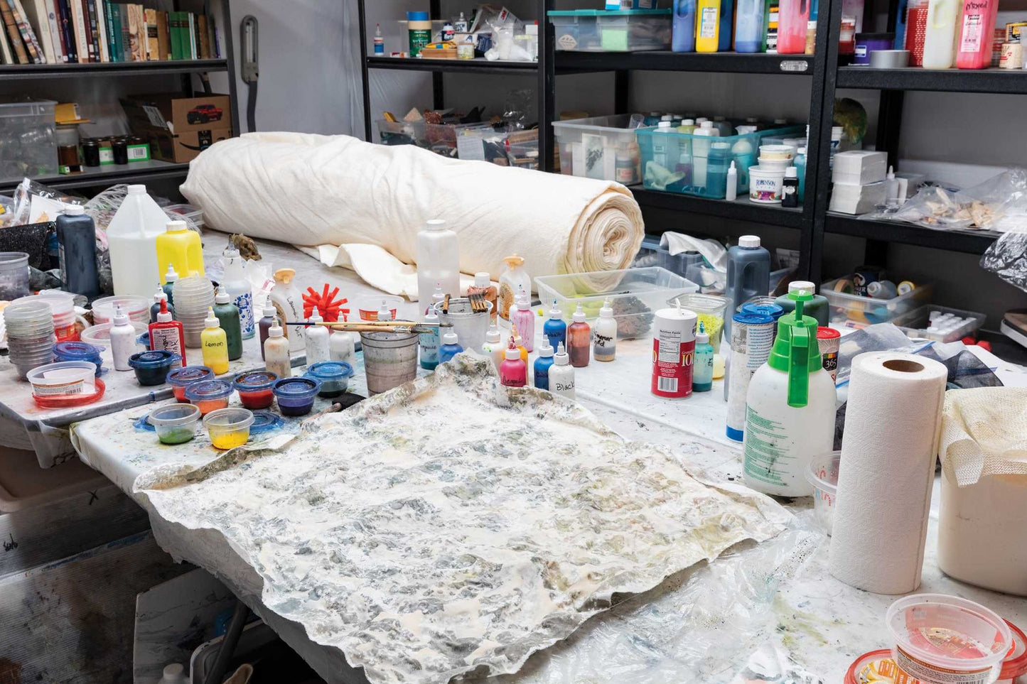 Love Your Creative Space: A Visual Guide to Creating an Inspiring & Organized Studio Without Breaking the Bank