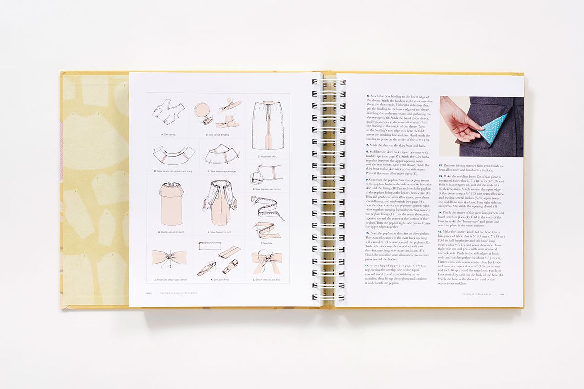 Gertie's Ultimate Dress Book: A Modern Guide to Sewing Fabulous Vintage Styles