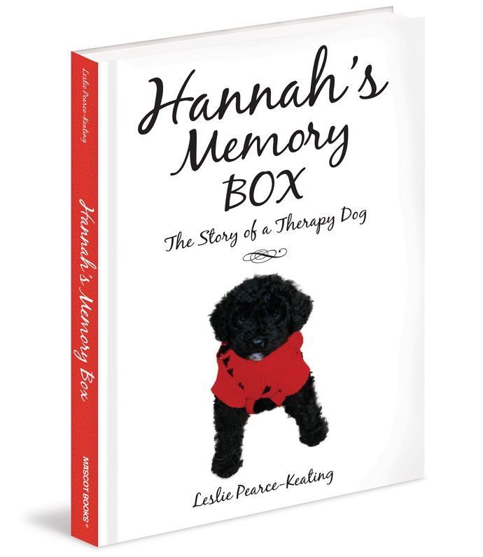 Hannah's Memory Box: The Story of a Therapy Dog