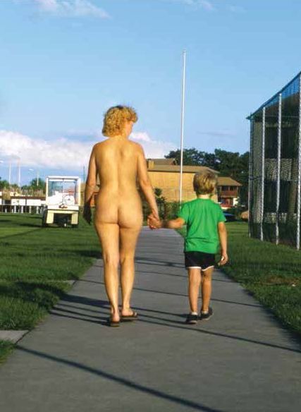 Strange Stories: The Photography of Gerald Davis