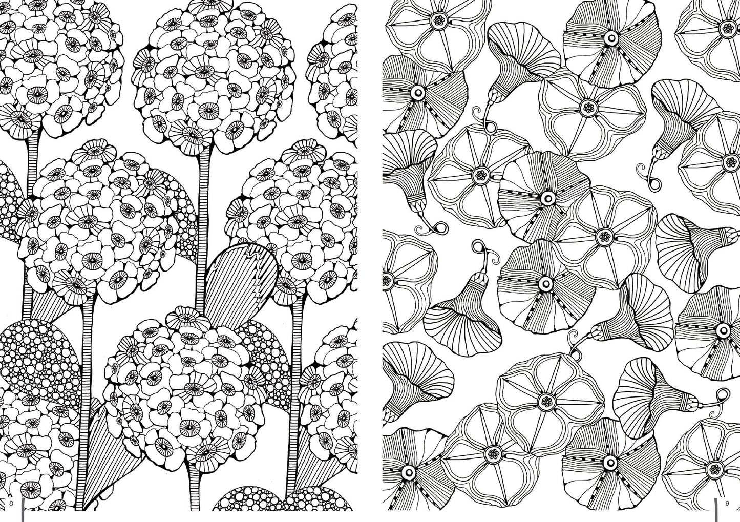 Coloring in 3D Flowers