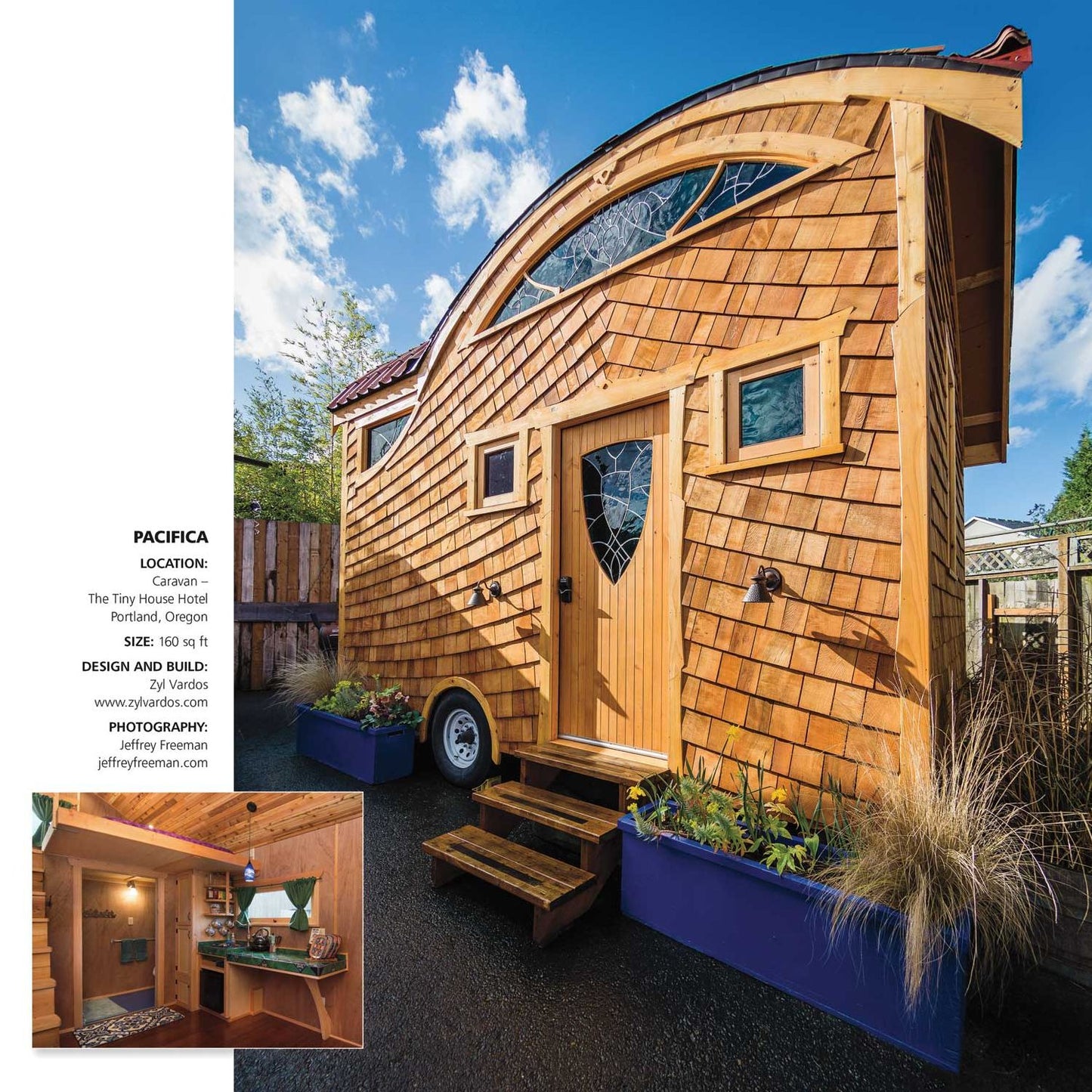 2018 Tiny Houses Wall Calendar