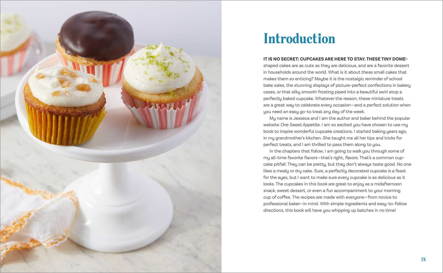 The Deliciously Easy Cupcake Cookbook: 75 Simple & Tasty Treats for Any Occasion