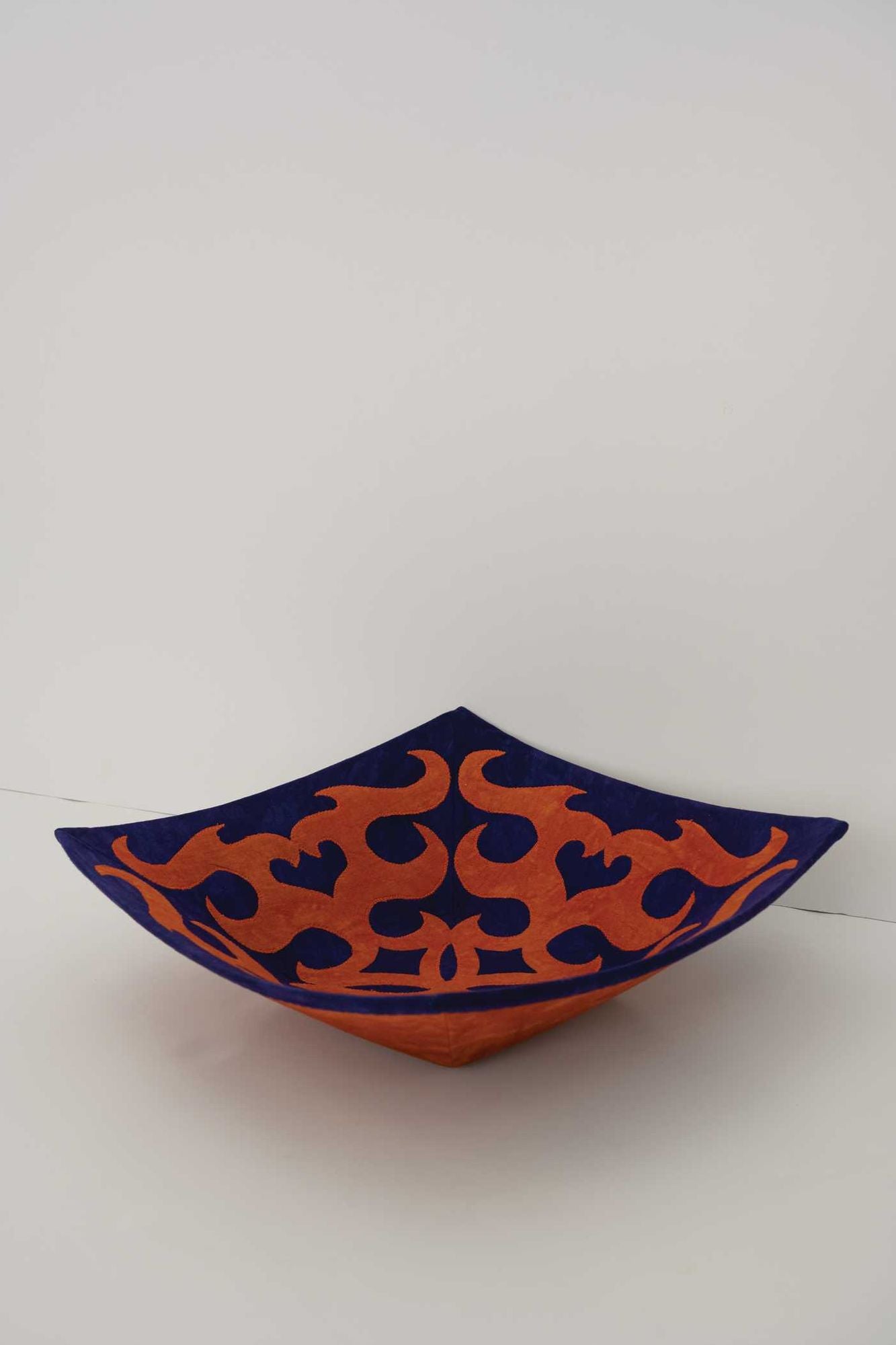 Modern Fabric Art Bowls: Express Yourself with Quilt Blocks, Applique, Embroidery & More