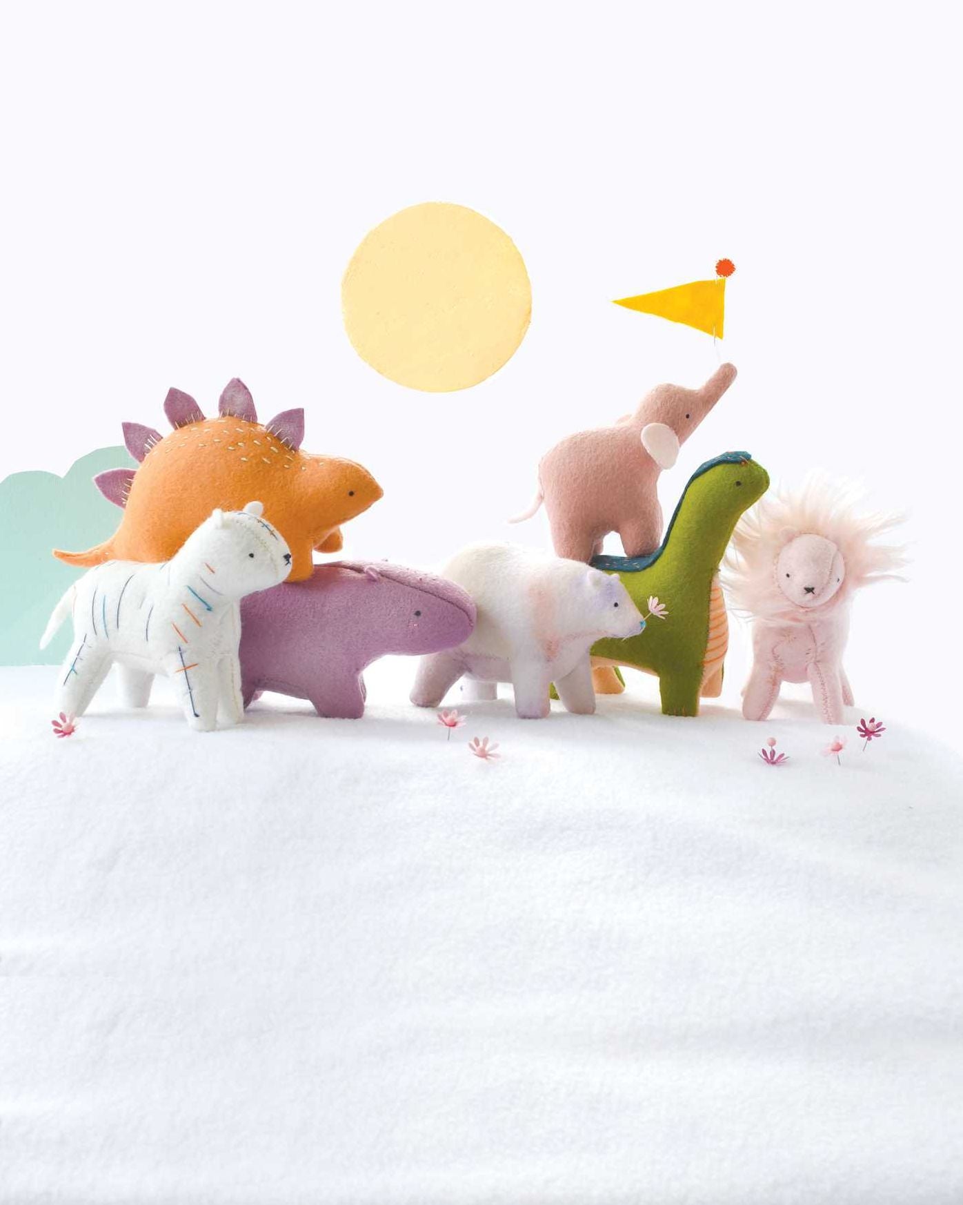 Felt Softie Parade: Sew 15 Delightful Animals