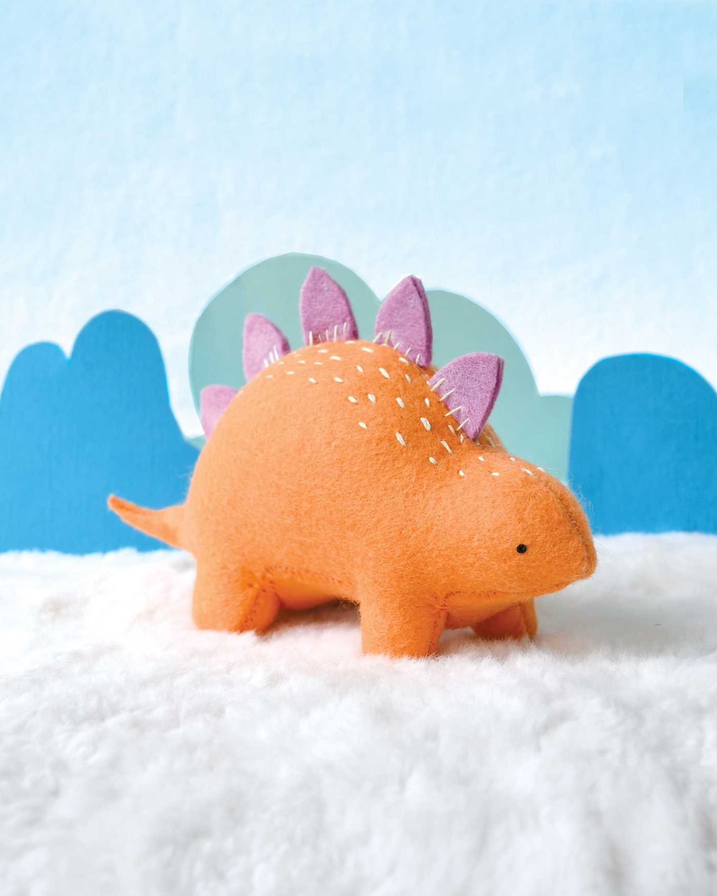 Felt Softie Parade: Sew 15 Delightful Animals