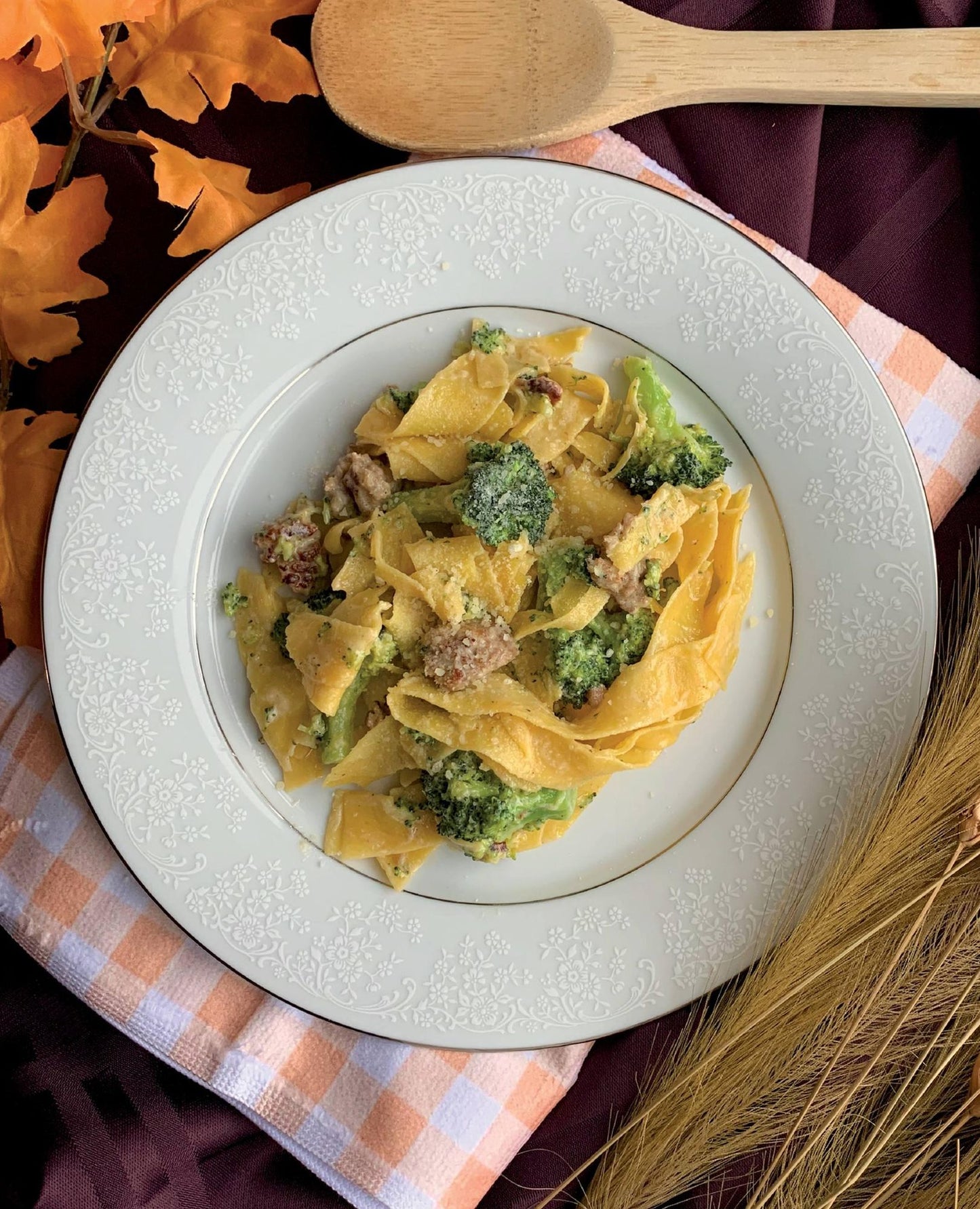 The Unofficial Hocus Pocus Cookbook: Bewitchingly Delicious Recipes for Fans of the Halloween Classic