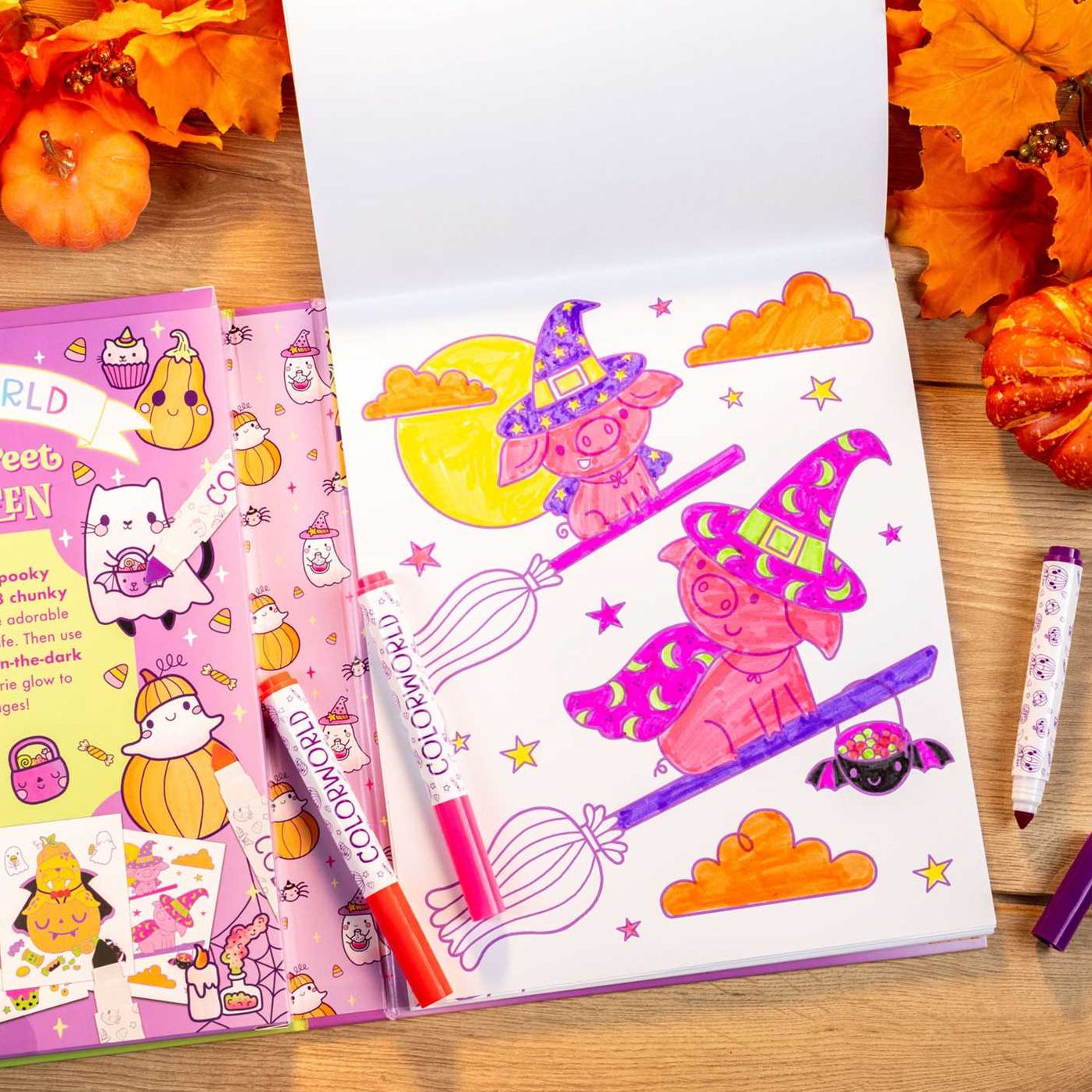 Colorworld: Spooky Sweet Halloween