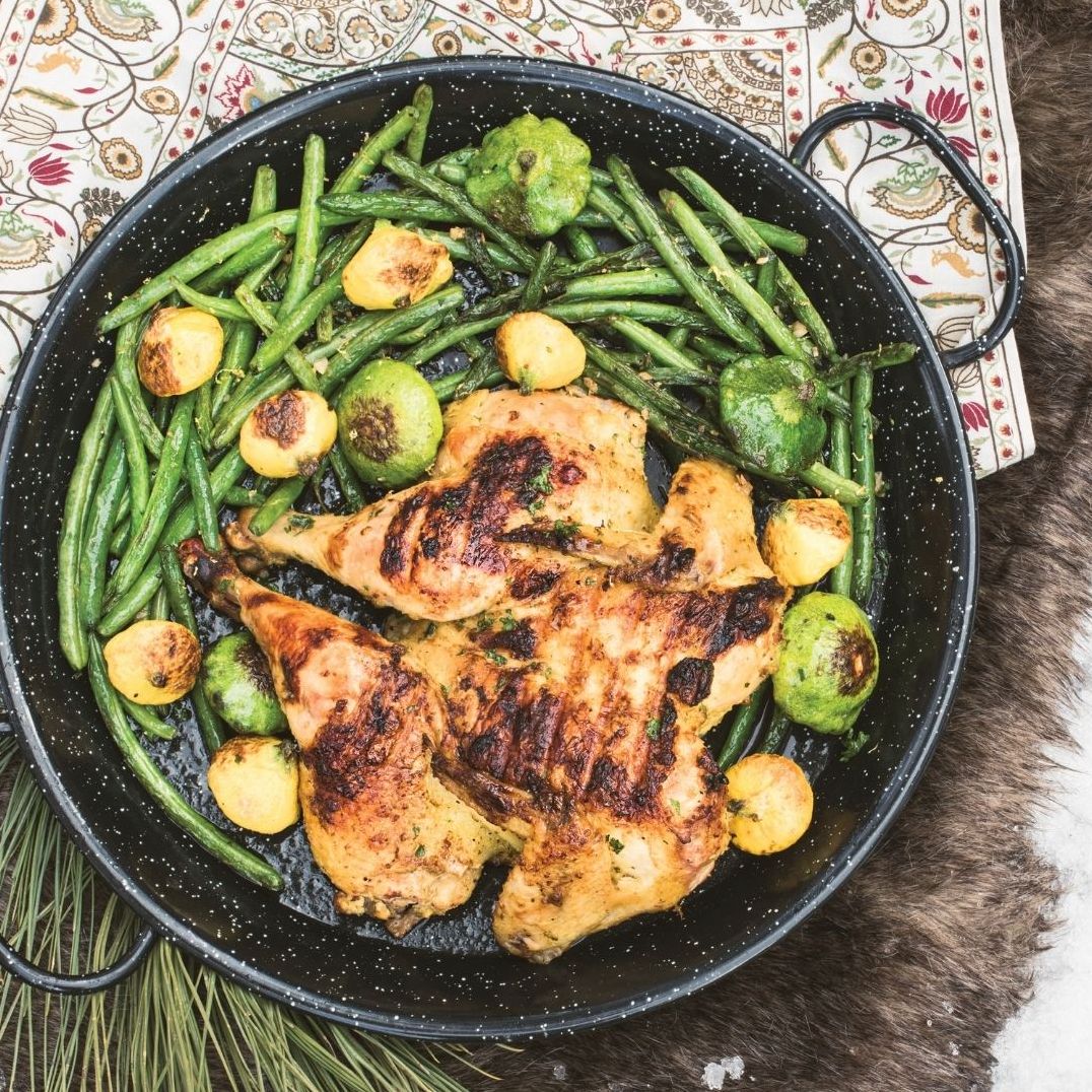 The Camp & Cabin Cookbook: 100 Recipes to Prepare Wherever You Go