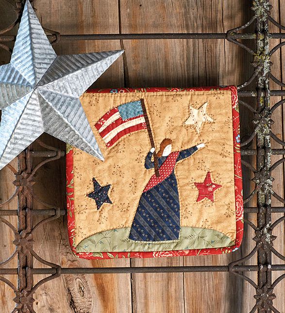 Tabletop Turnabouts: 2-for-1 Small Quilts for Your Home
