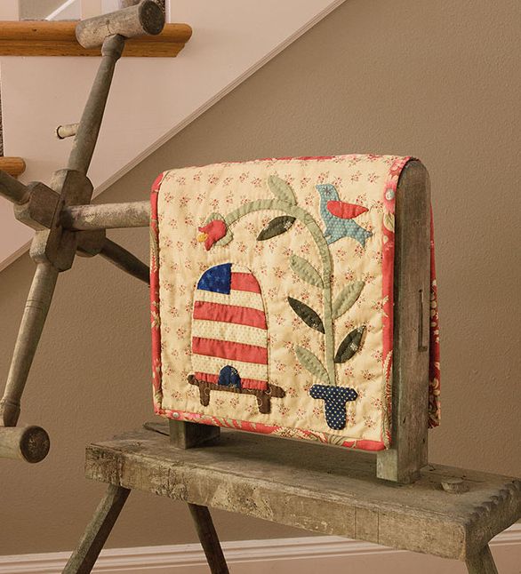 Tabletop Turnabouts: 2-for-1 Small Quilts for Your Home