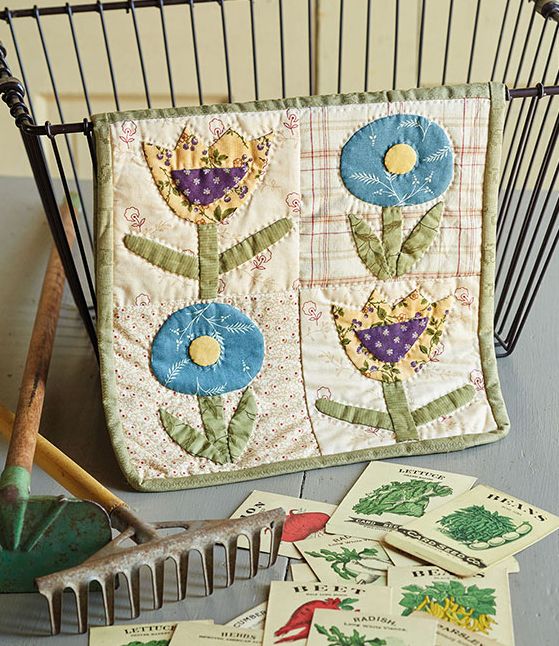 Tabletop Turnabouts: 2-for-1 Small Quilts for Your Home
