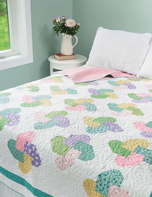 Fresh Fat-Quarter Quilts : 12 Projects for Your Favorite Fabrics