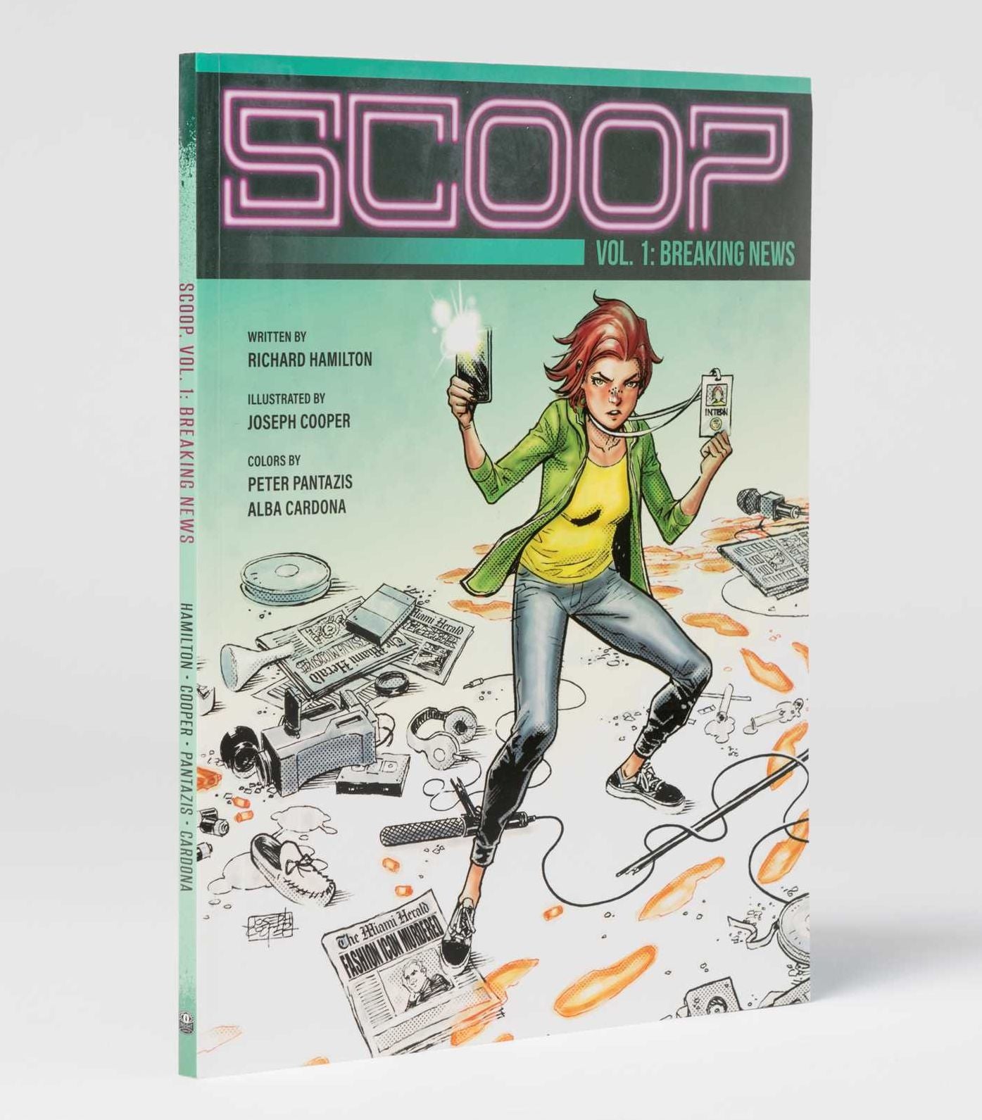 Scoop, Volume 1: Breaking News
