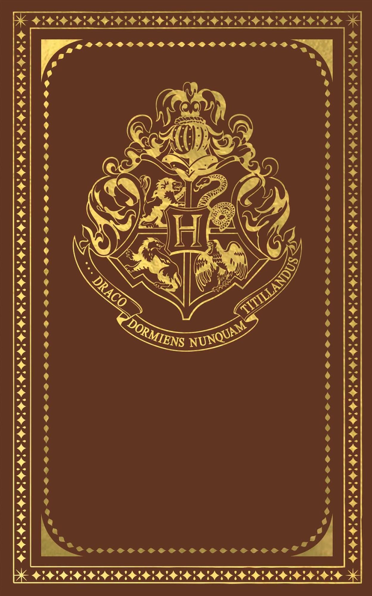 Harry Potter: Hogwarts School of Witchcraft and Wizardry Desktop Stationery Set (with Pen)