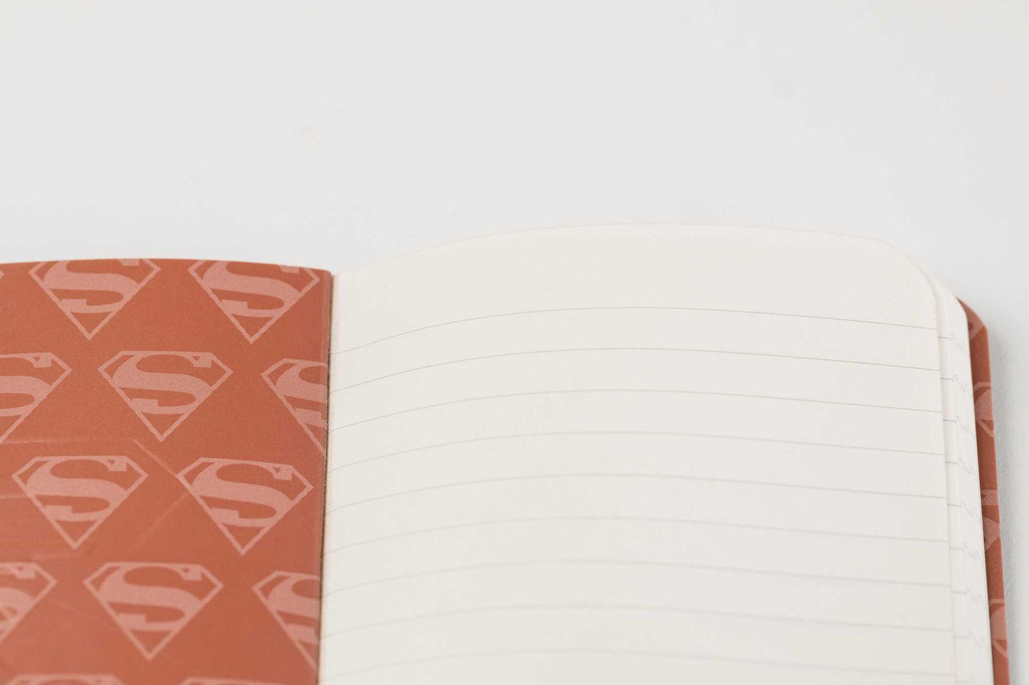 The DC TV Universe: Pocket Notebook Collection (Set of 3)